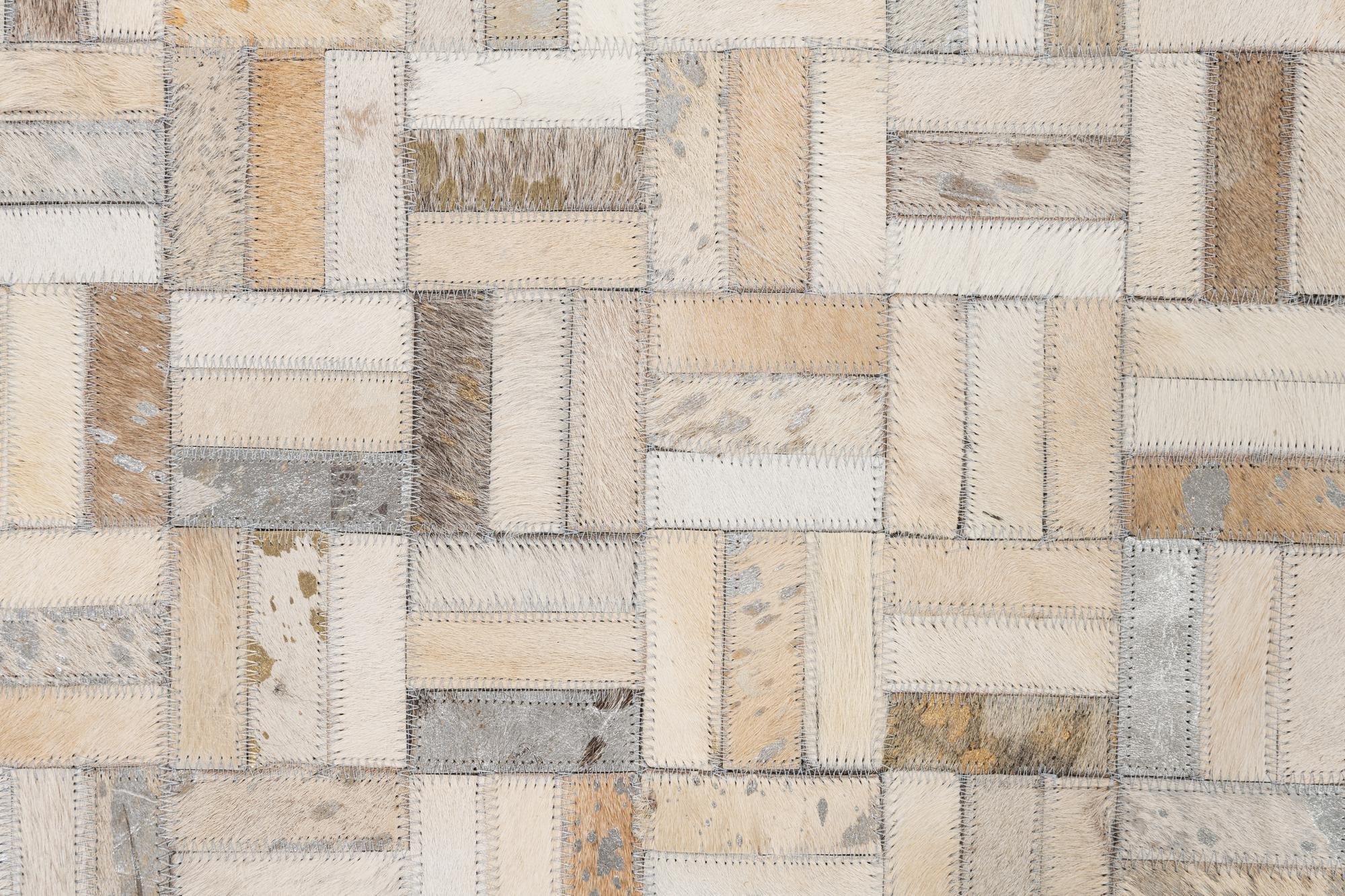 5' x 8' Cowhide Leather Rug
