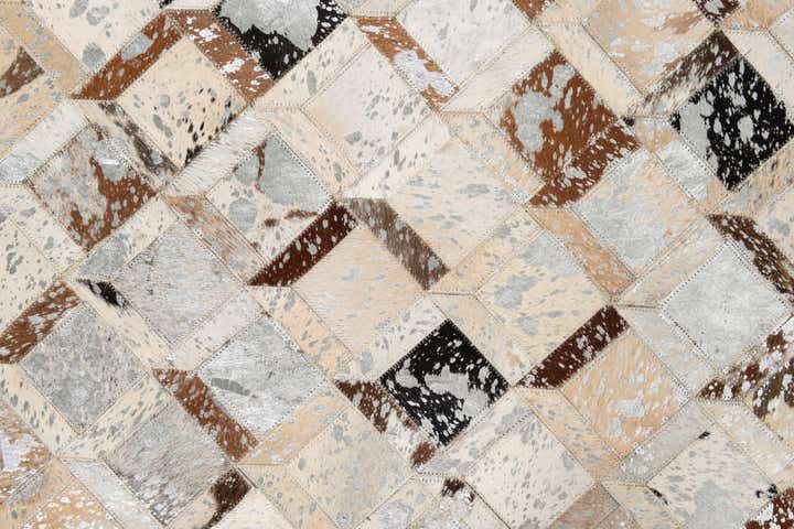 5' x 8' Cowhide Leather Rug