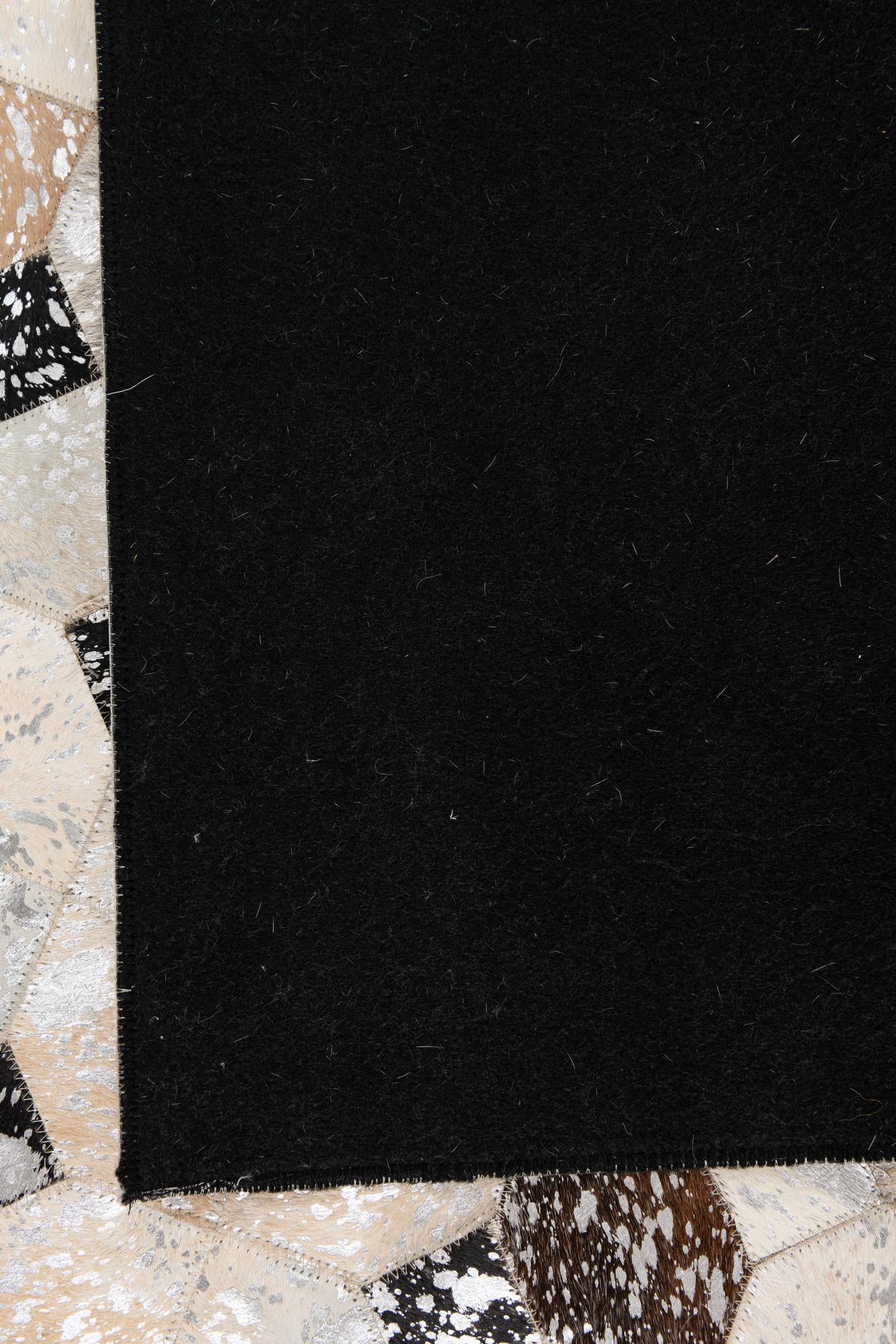 5' x 7' 10 Cowhide Leather Rug