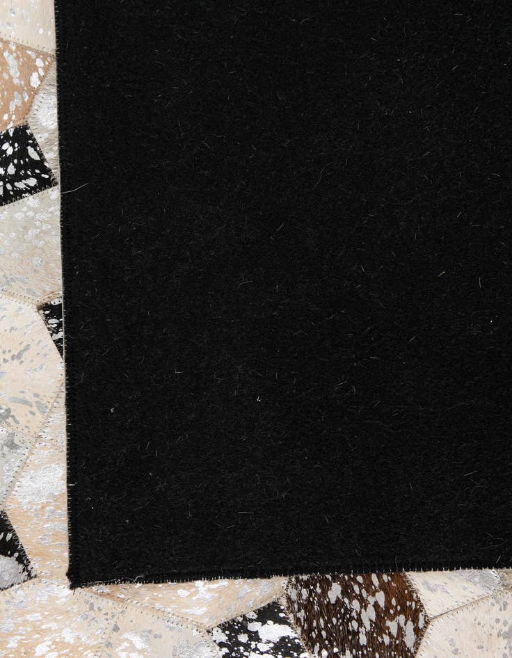 Detail image of 5' x 7' 10 Cowhide Leather Rug