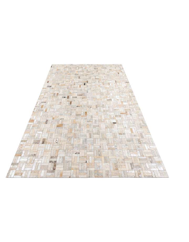 5' x 7' 10 Cowhide Leather Rug