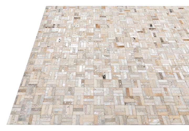 5' x 7' 10 Cowhide Leather Rug