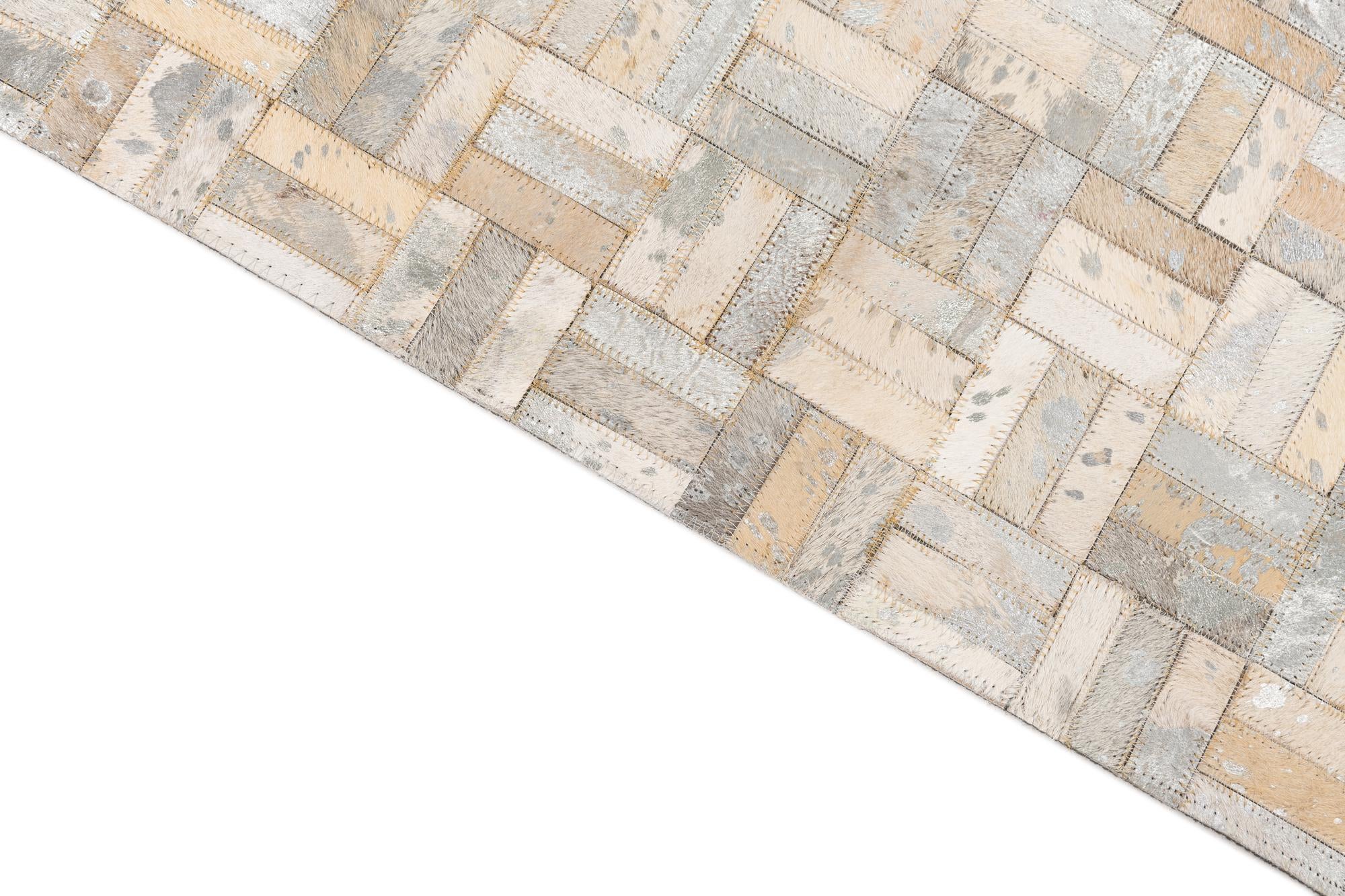 5' x 7' 10 Cowhide Leather Rug