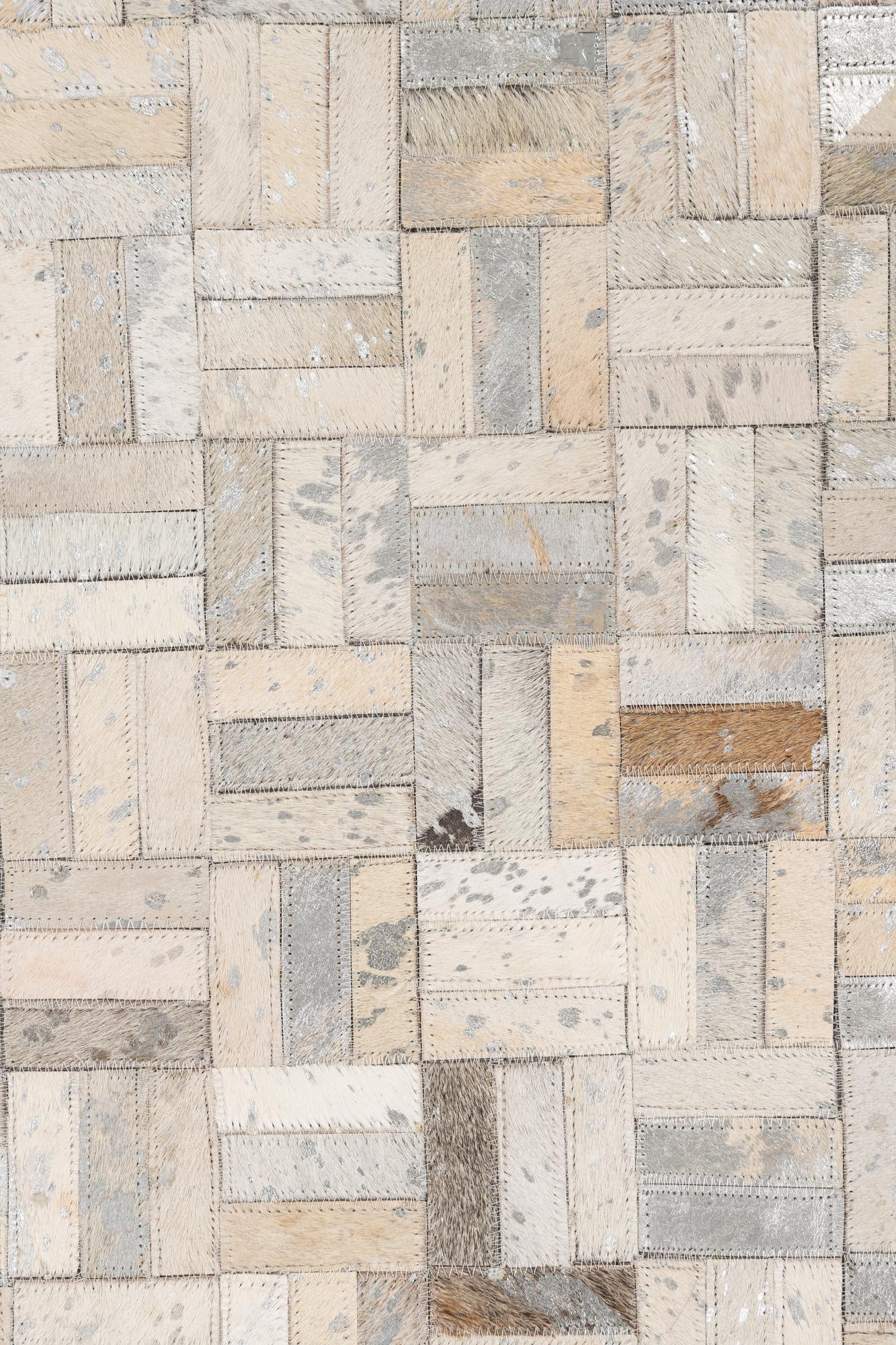 5' x 7' 10 Cowhide Leather Rug