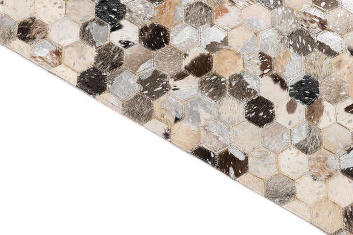 5' x 8' Cowhide Leather Rug