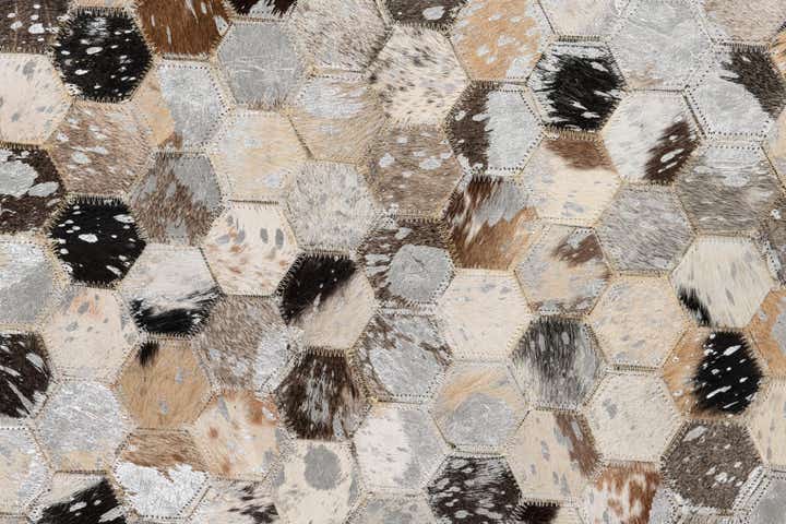 5' x 8' Cowhide Leather Rug
