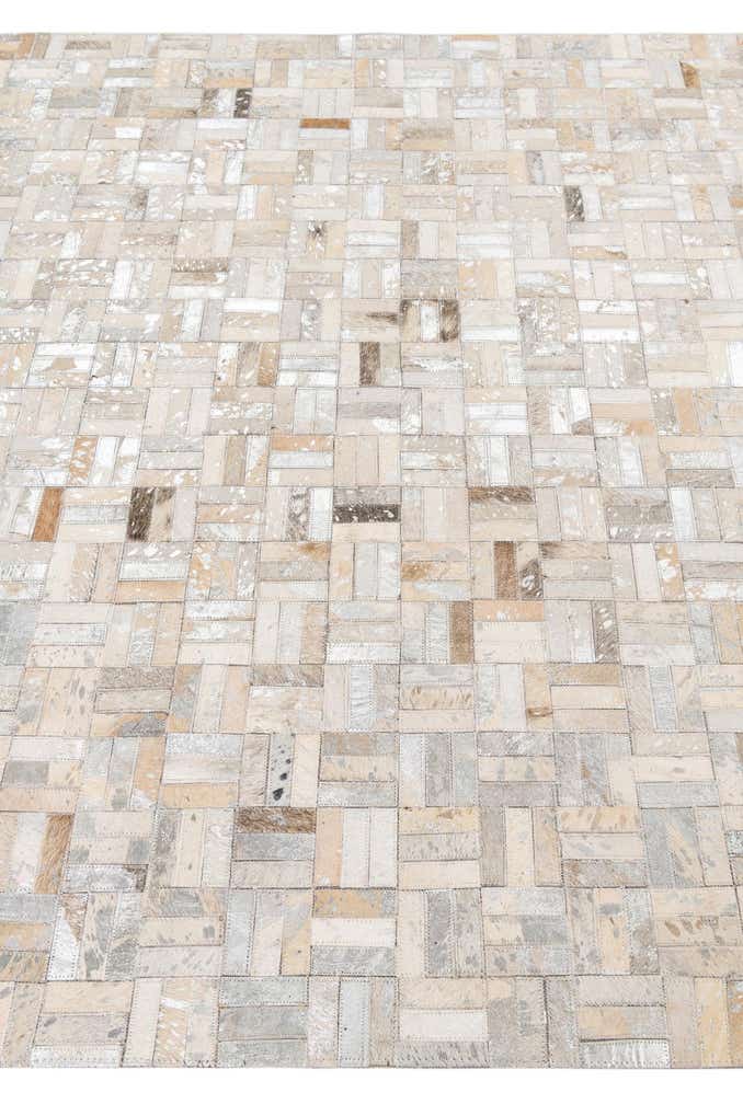 5' x 7' 10 Cowhide Leather Rug