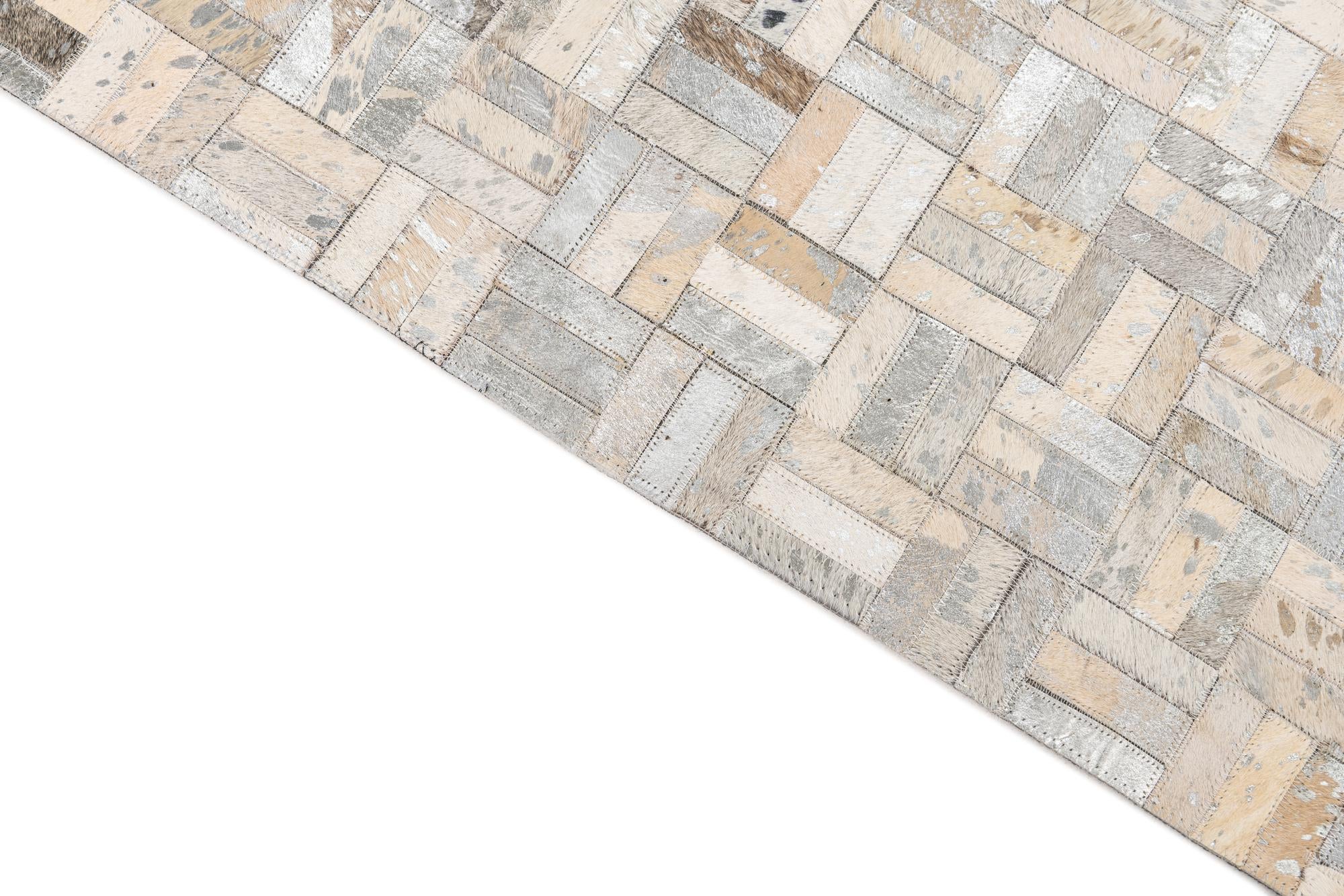 5' x 7' 10 Cowhide Leather Rug