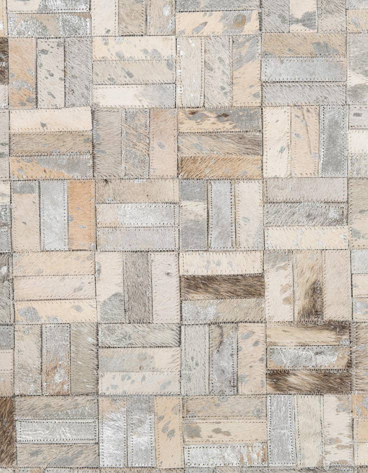 Detail image of 5' x 7' 10 Cowhide Leather Rug