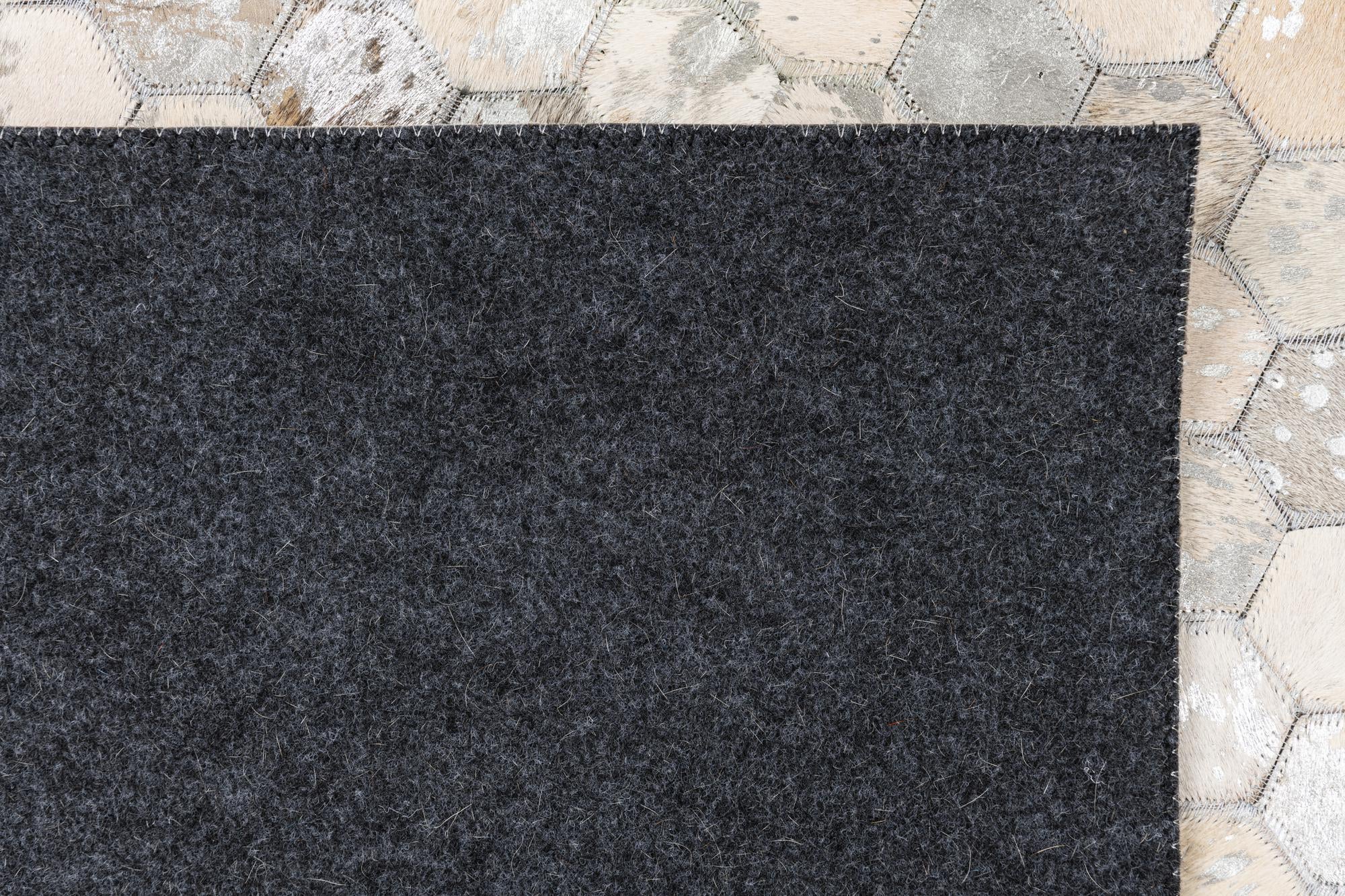 5' 2 x 8' Cowhide Leather Rug