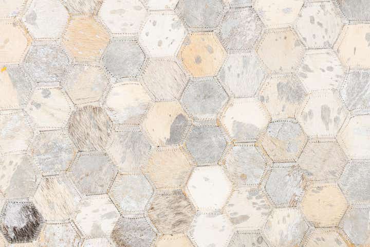 5' x 8' 1 Cowhide Leather Rug