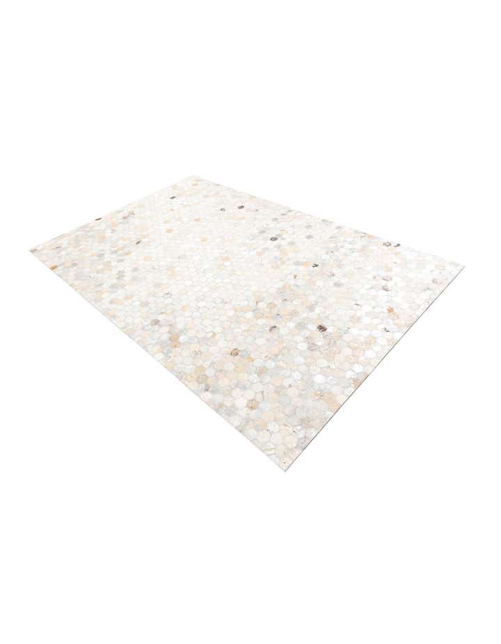 5' x 8' Cowhide Leather Rug