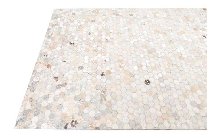 5' x 8' Cowhide Leather Rug