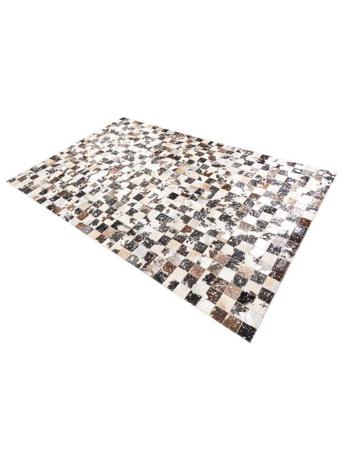 5' x 8' Cowhide Leather Rug