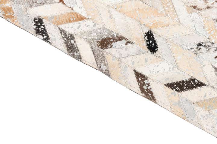 5' x 8' 1 Cowhide Leather Rug