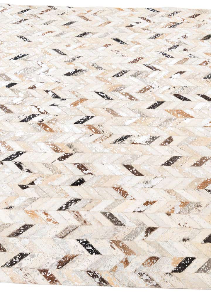 4' 10 x 8' Cowhide Leather Rug