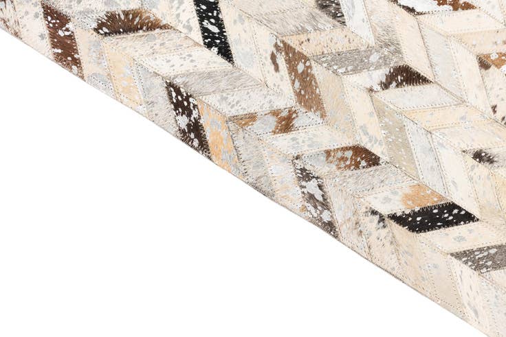 Detail image of 4' 10 x 8' Cowhide Leather Rug