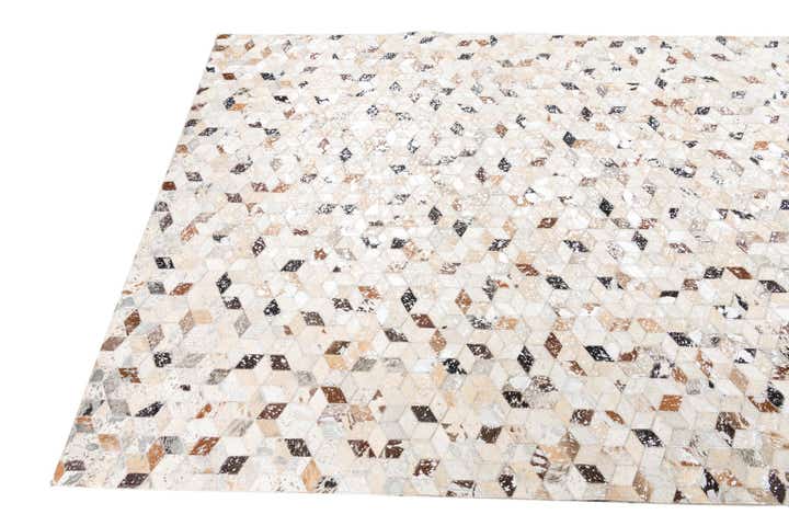 5' x 8' Cowhide Leather Rug