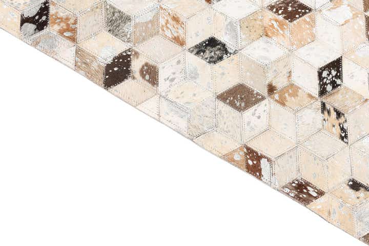 5' x 8' Cowhide Leather Rug