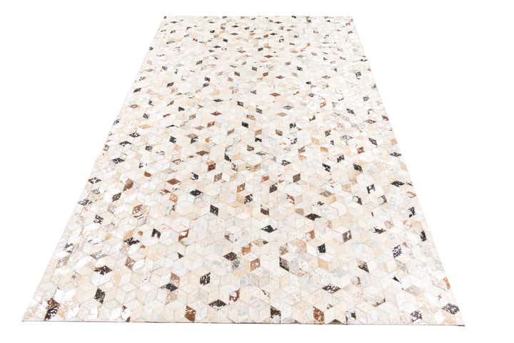 5' x 8' Cowhide Leather Rug