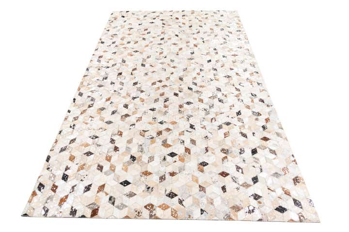 5' x 8' Cowhide Leather Rug