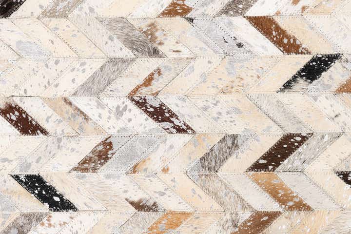 5' x 8' Cowhide Leather Rug