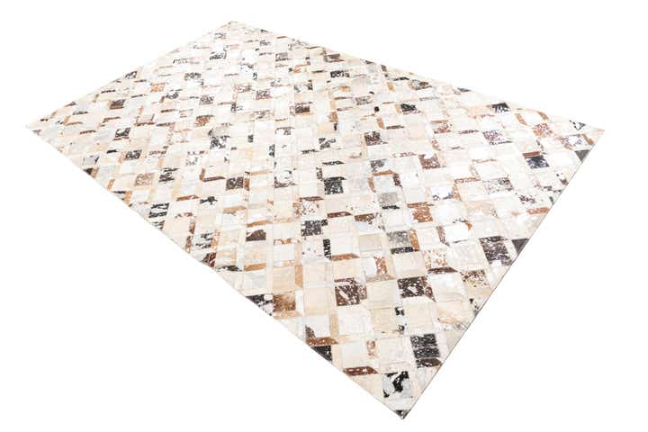 5' x 8' Cowhide Leather Rug