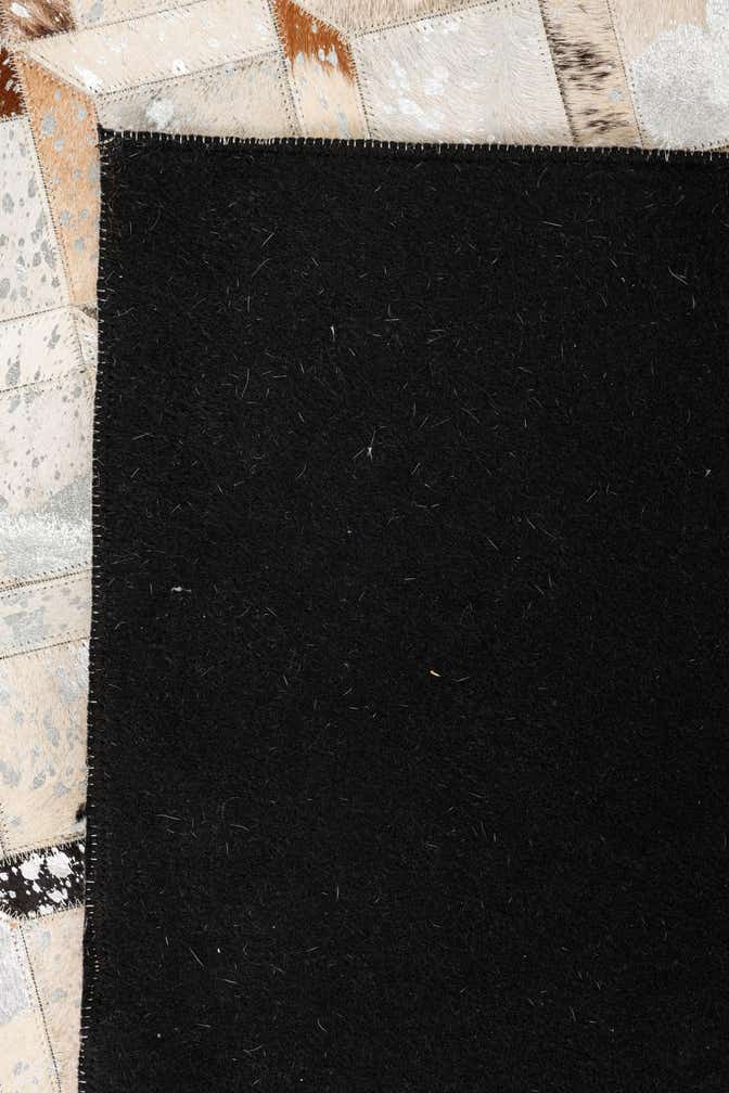 5' x 8' Cowhide Leather Rug
