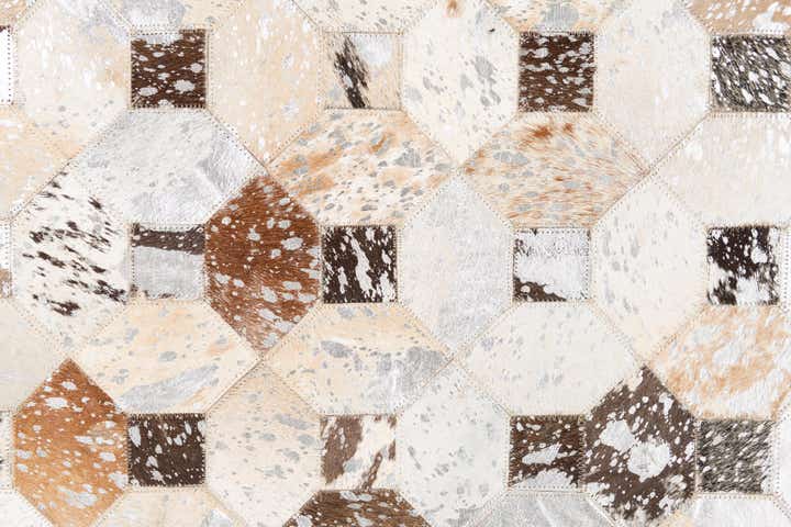 5' x 8' Cowhide Leather Rug