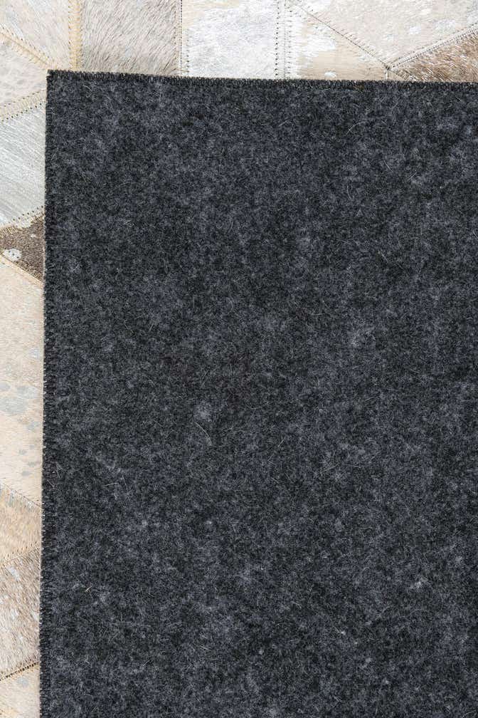 5' x 8' Cowhide Leather Rug