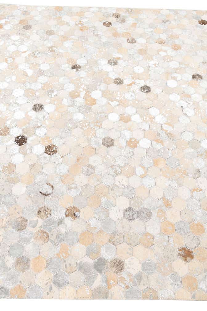 5' 1 x 8' Cowhide Leather Rug