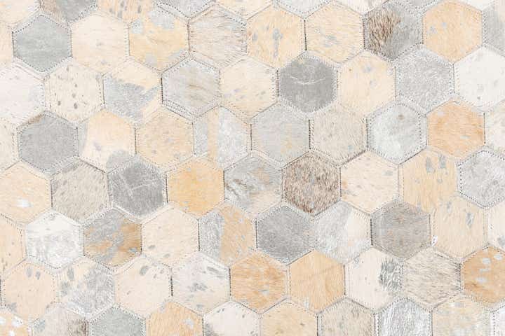 5' 1 x 8' Cowhide Leather Rug