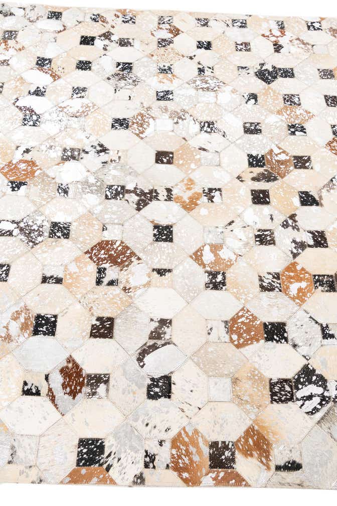 5' x 8' Cowhide Leather Rug