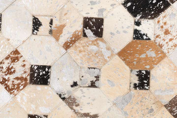 5' x 8' Cowhide Leather Rug
