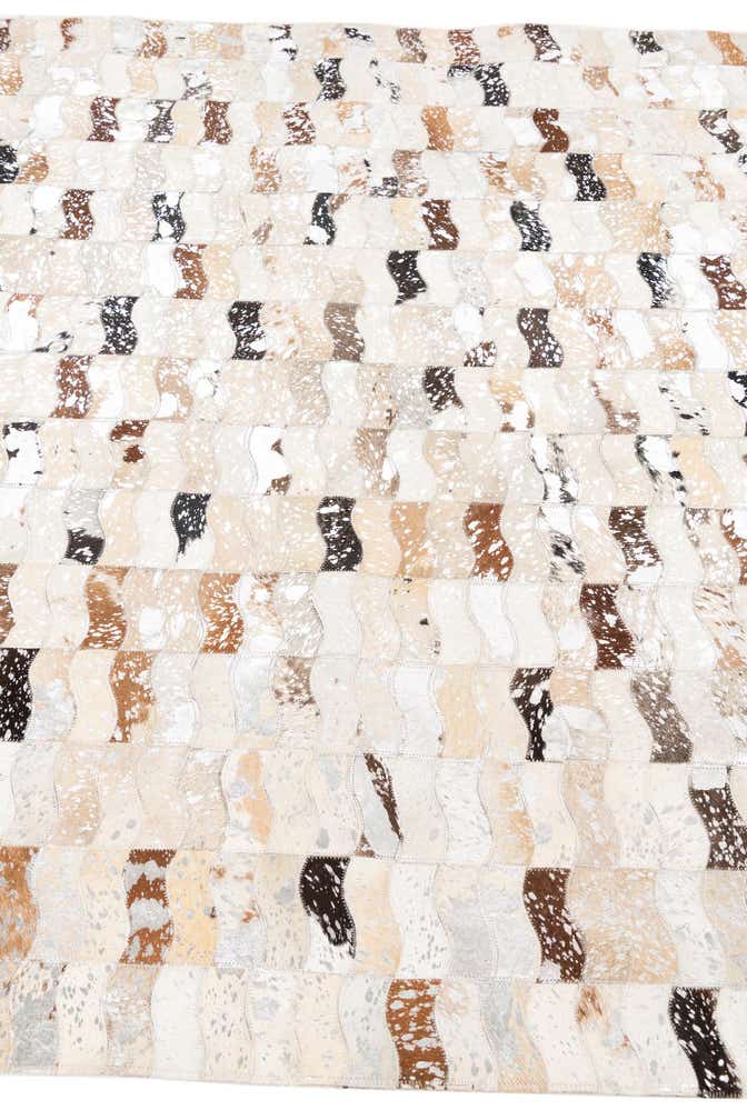 5' x 8' Cowhide Leather Rug
