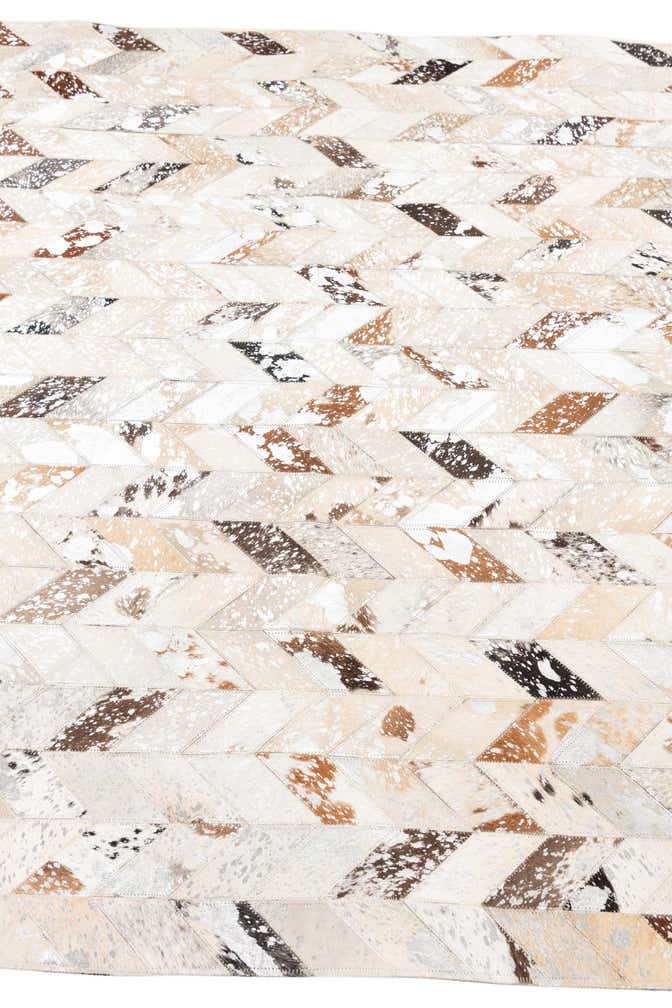 5' x 8' Cowhide Leather Rug