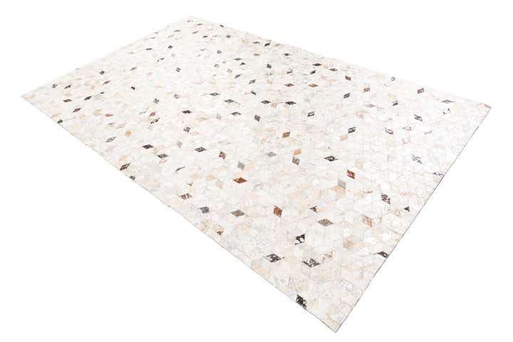 5' x 8' Cowhide Leather Rug