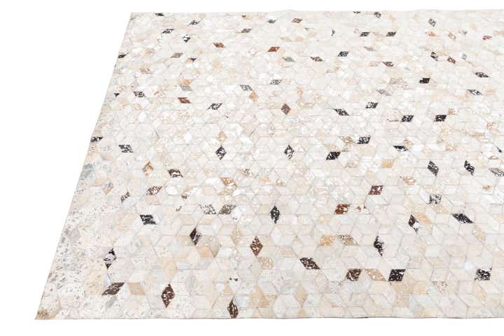 5' x 8' Cowhide Leather Rug