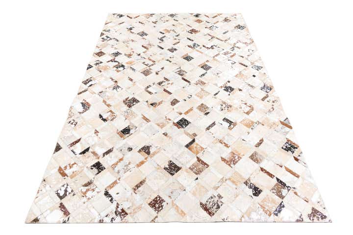 5' x 7' 10 Cowhide Leather Rug