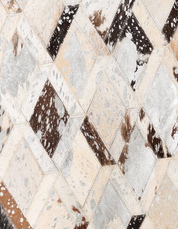 Detail image of 5' x 7' 10 Cowhide Leather Rug