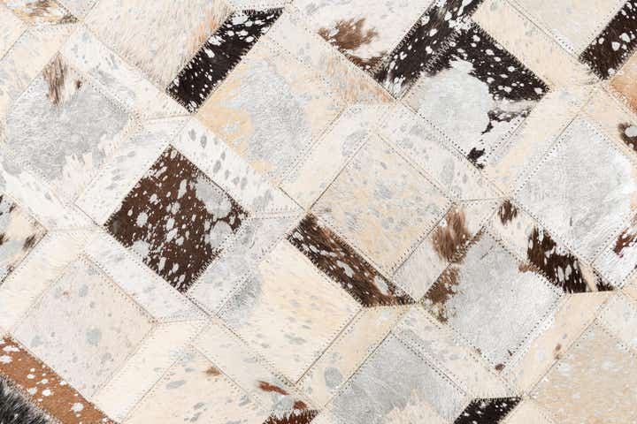 5' x 7' 10 Cowhide Leather Rug