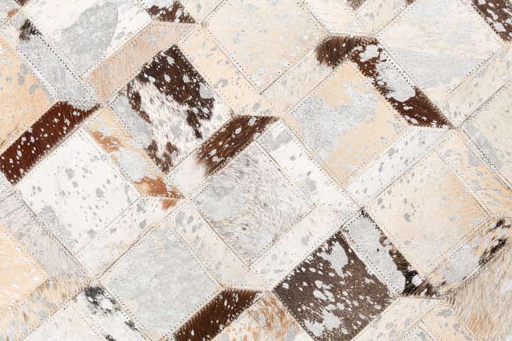 5' x 7' 10 Cowhide Leather Rug