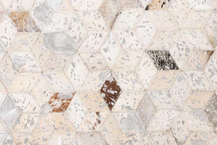 5' x 8' 1 Cowhide Leather Rug