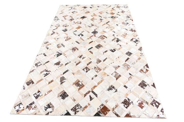 5' x 8' Cowhide Leather Rug