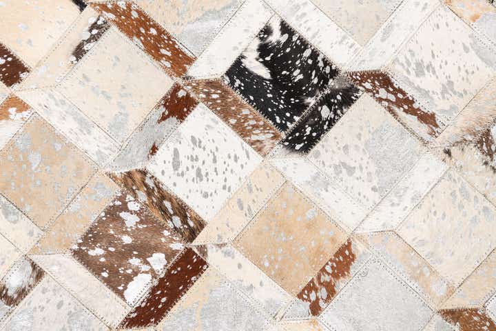 5' x 8' Cowhide Leather Rug