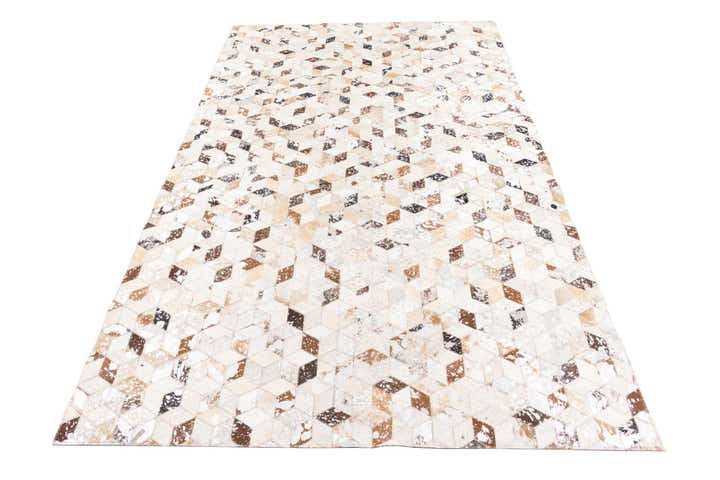 5' x 8' Cowhide Leather Rug