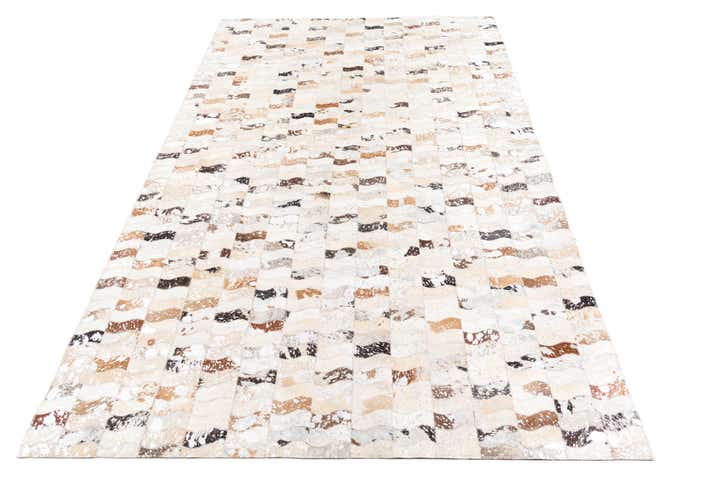 5' x 8' Cowhide Leather Rug