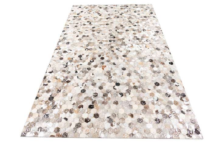 5' x 8' 1 Cowhide Leather Rug