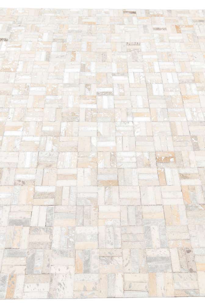 5' x 8' Cowhide Leather Rug