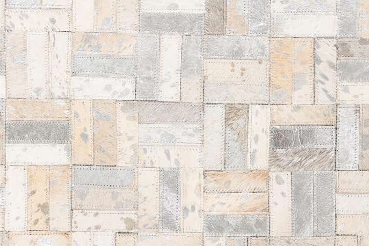 5' x 8' Cowhide Leather Rug